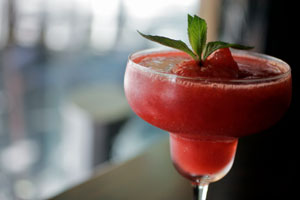 Cup Day Cocktail Bar - Sweet Ladies Delight